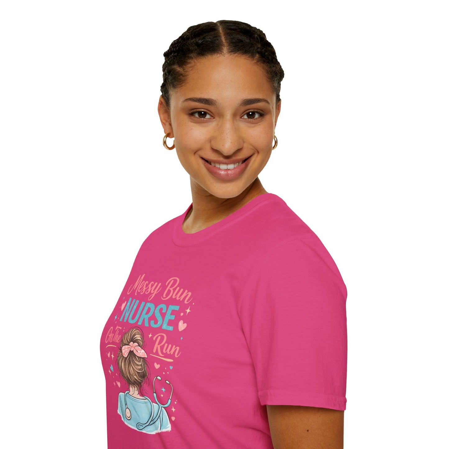 Messy Bun Nurse On The Run Shirt – Cute Nurse T-Shirt for Women – Funny RN CNA Nursing Student Tee – Nurse Gift for Her, Medical Worker Apparel