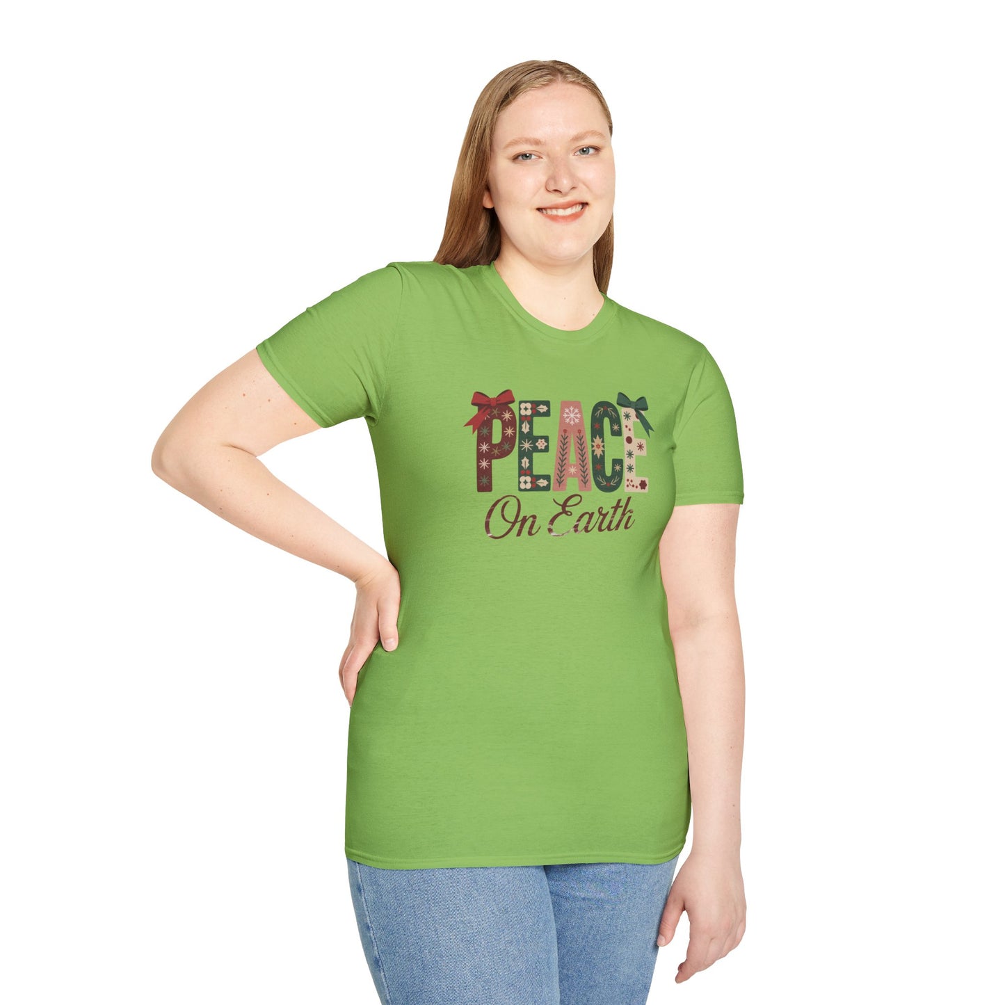 Joy and Peace Christmas T-Shirt – Festive Holiday Typography Tee with Wreath Design, Inspirational Christmas Shirt