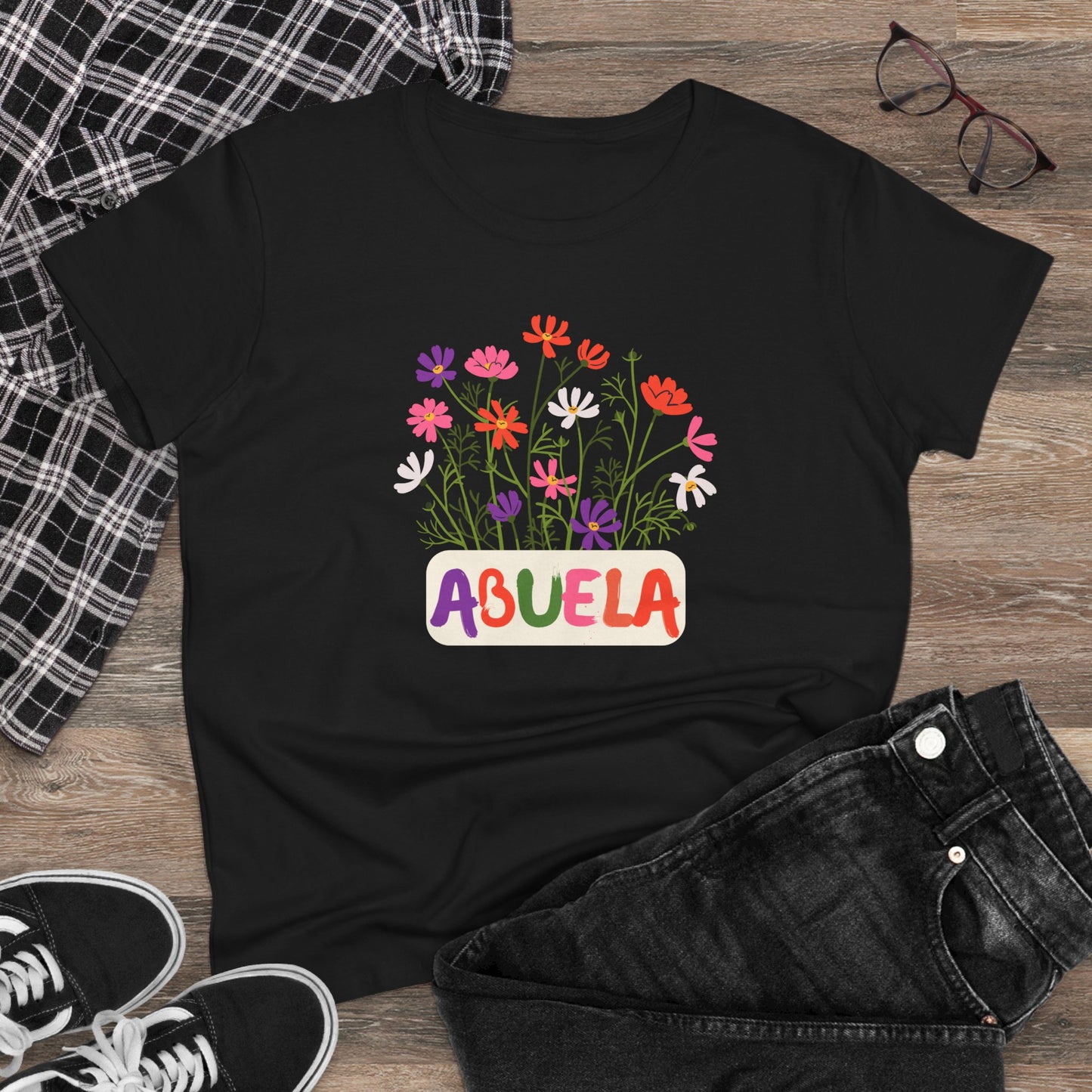 Abuela con Flores Shirt, Gift for Grandma, Gift for Abuela, Mothers Day Gift, Dia de las madres regalo, Abuela Gifts, Gift for Mom