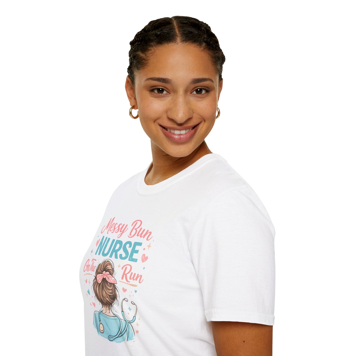 Messy Bun Nurse On The Run Shirt – Cute Nurse T-Shirt for Women – Funny RN CNA Nursing Student Tee – Nurse Gift for Her, Medical Worker Apparel