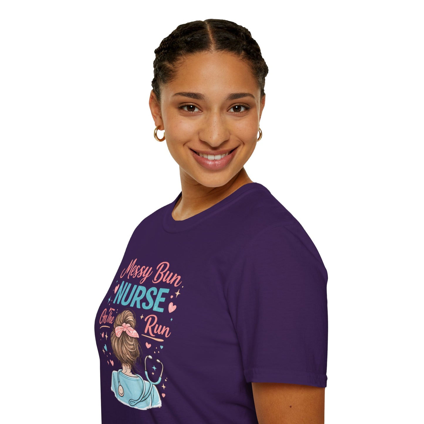 Messy Bun Nurse On The Run Shirt – Cute Nurse T-Shirt for Women – Funny RN CNA Nursing Student Tee – Nurse Gift for Her, Medical Worker Apparel