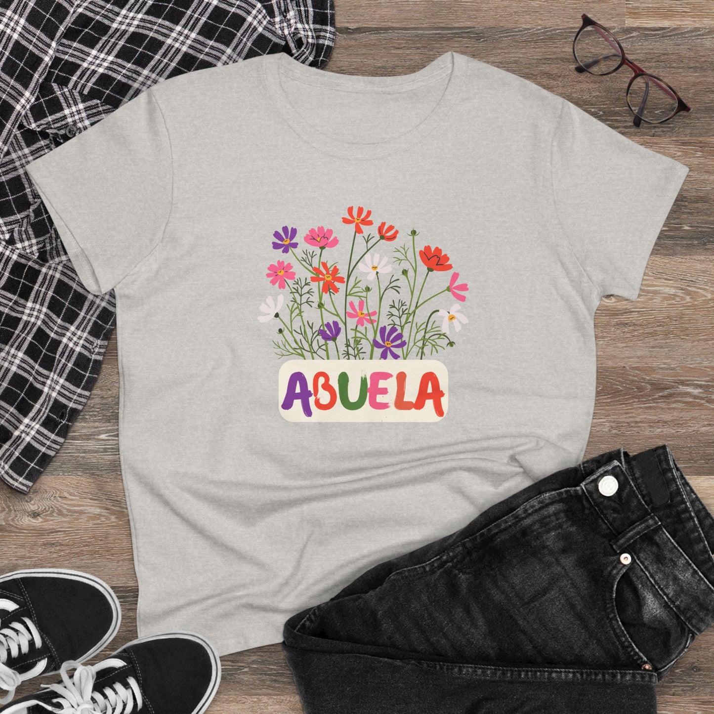 Abuela con Flores Shirt, Gift for Grandma, Gift for Abuela, Mothers Day Gift, Dia de las madres regalo, Abuela Gifts, Gift for Mom