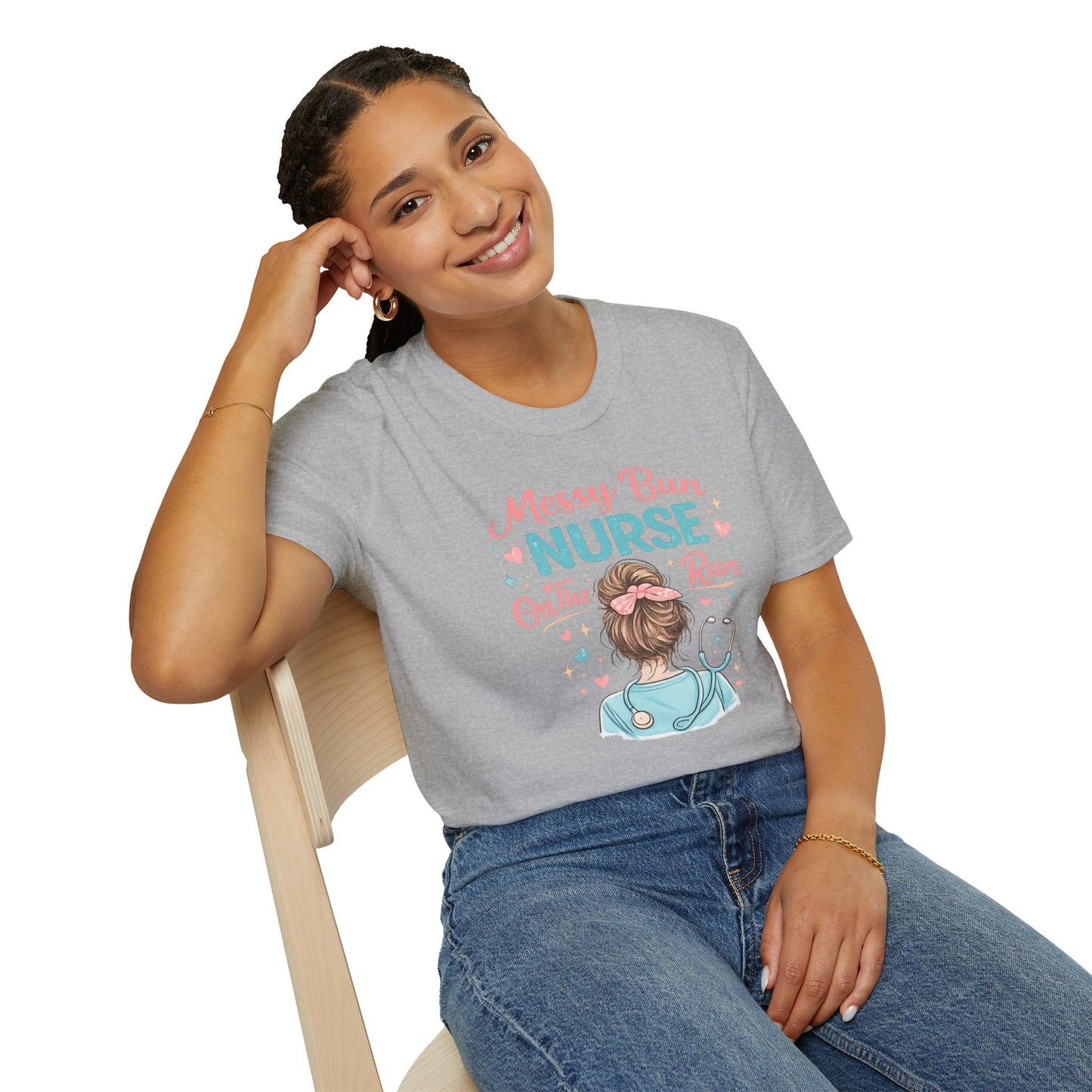 Messy Bun Nurse On The Run Shirt – Cute Nurse T-Shirt for Women – Funny RN CNA Nursing Student Tee – Nurse Gift for Her, Medical Worker Apparel
