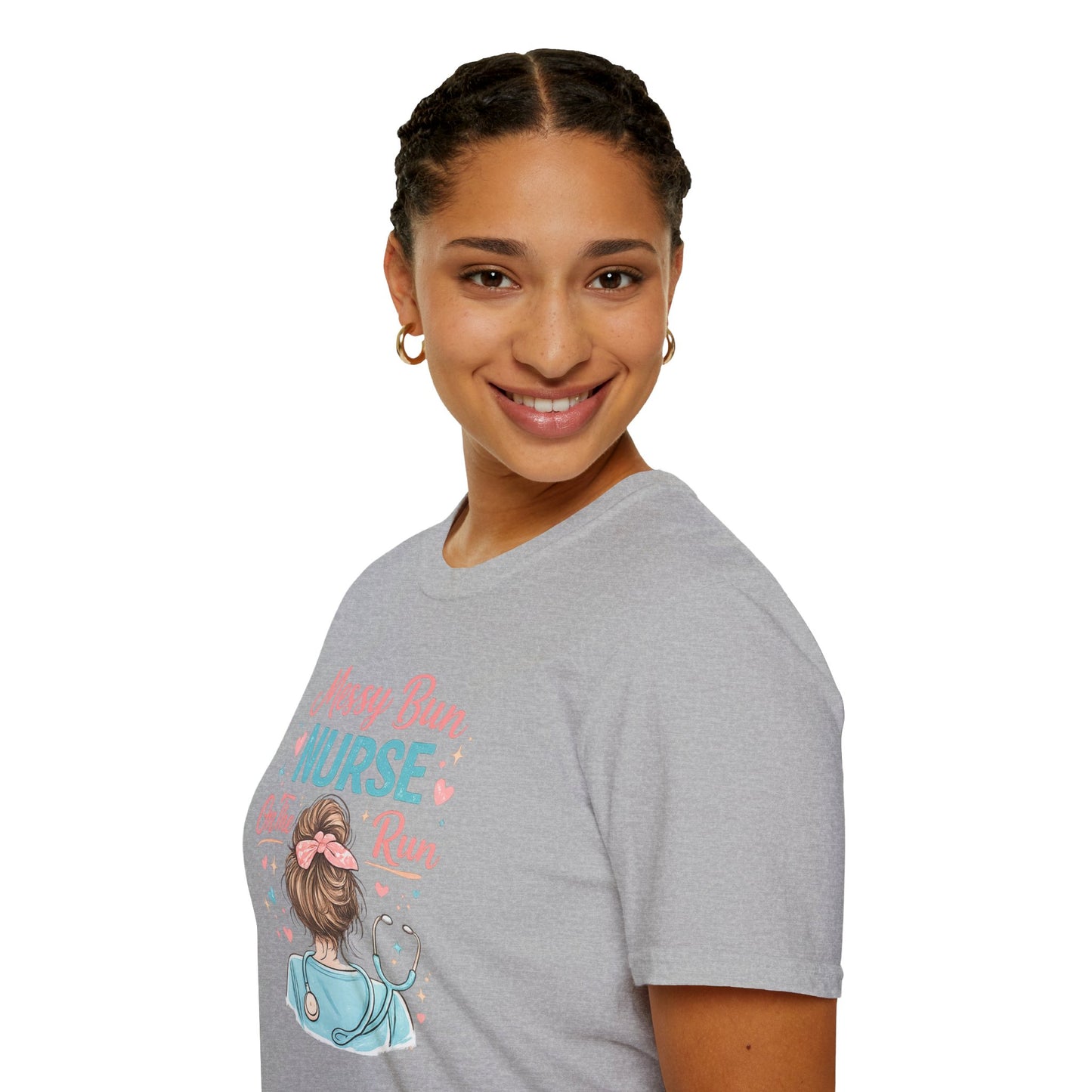 Messy Bun Nurse On The Run Shirt – Cute Nurse T-Shirt for Women – Funny RN CNA Nursing Student Tee – Nurse Gift for Her, Medical Worker Apparel