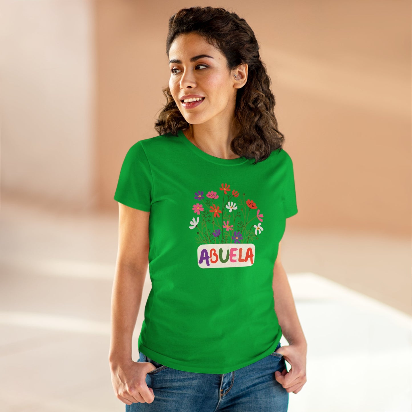 Abuela con Flores Shirt, Gift for Grandma, Gift for Abuela, Mothers Day Gift, Dia de las madres regalo, Abuela Gifts, Gift for Mom