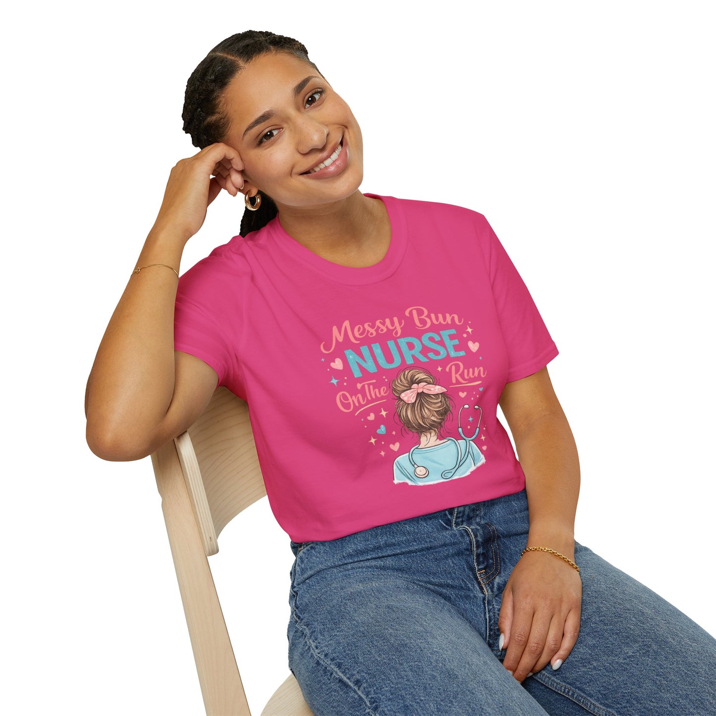 Messy Bun Nurse On The Run Shirt – Cute Nurse T-Shirt for Women – Funny RN CNA Nursing Student Tee – Nurse Gift for Her, Medical Worker Apparel