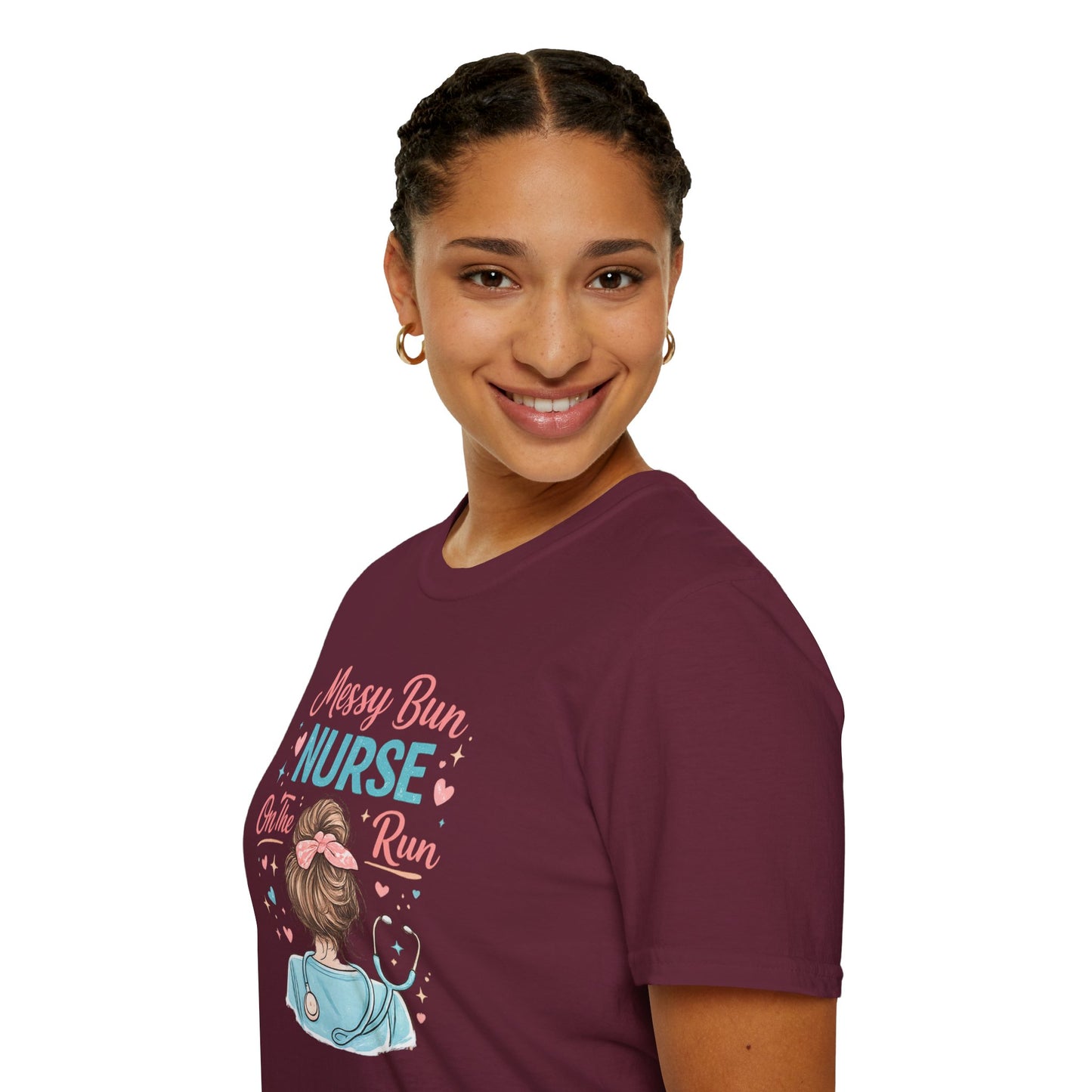 Messy Bun Nurse On The Run Shirt – Cute Nurse T-Shirt for Women – Funny RN CNA Nursing Student Tee – Nurse Gift for Her, Medical Worker Apparel