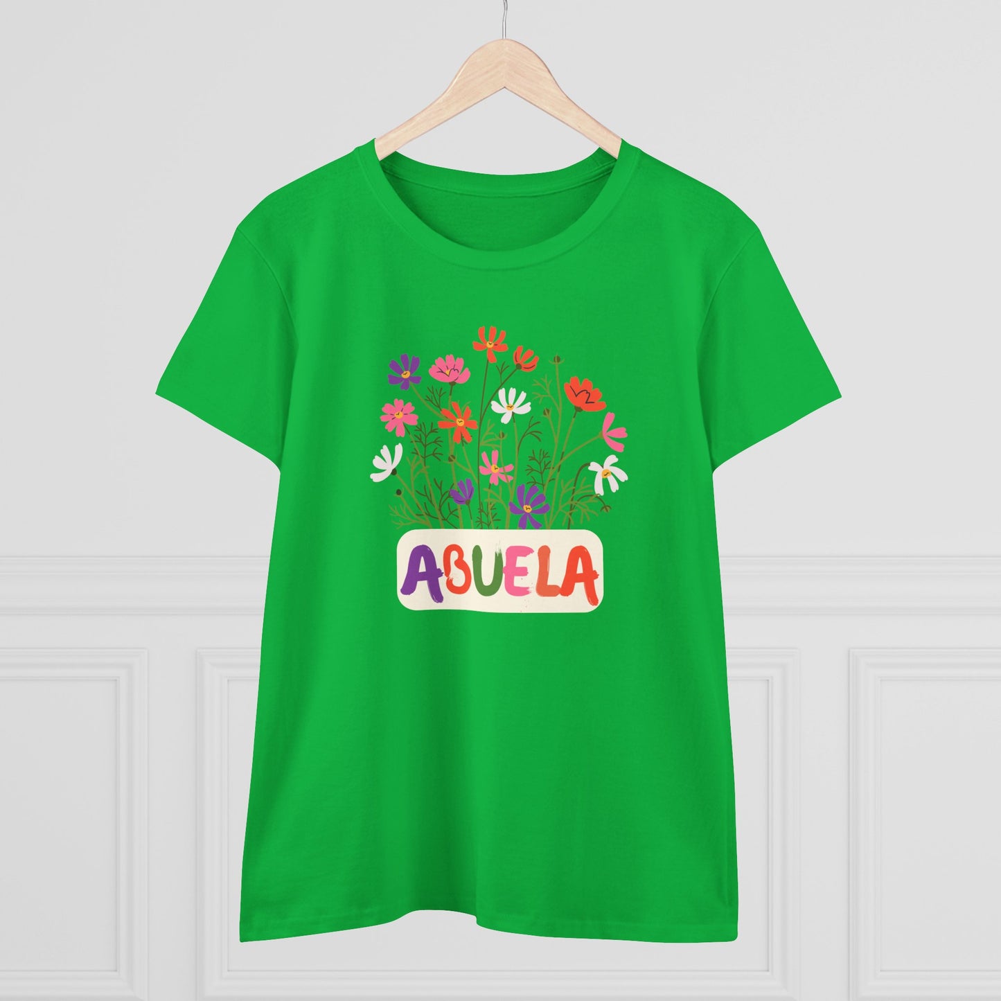 Abuela con Flores Shirt, Gift for Grandma, Gift for Abuela, Mothers Day Gift, Dia de las madres regalo, Abuela Gifts, Gift for Mom