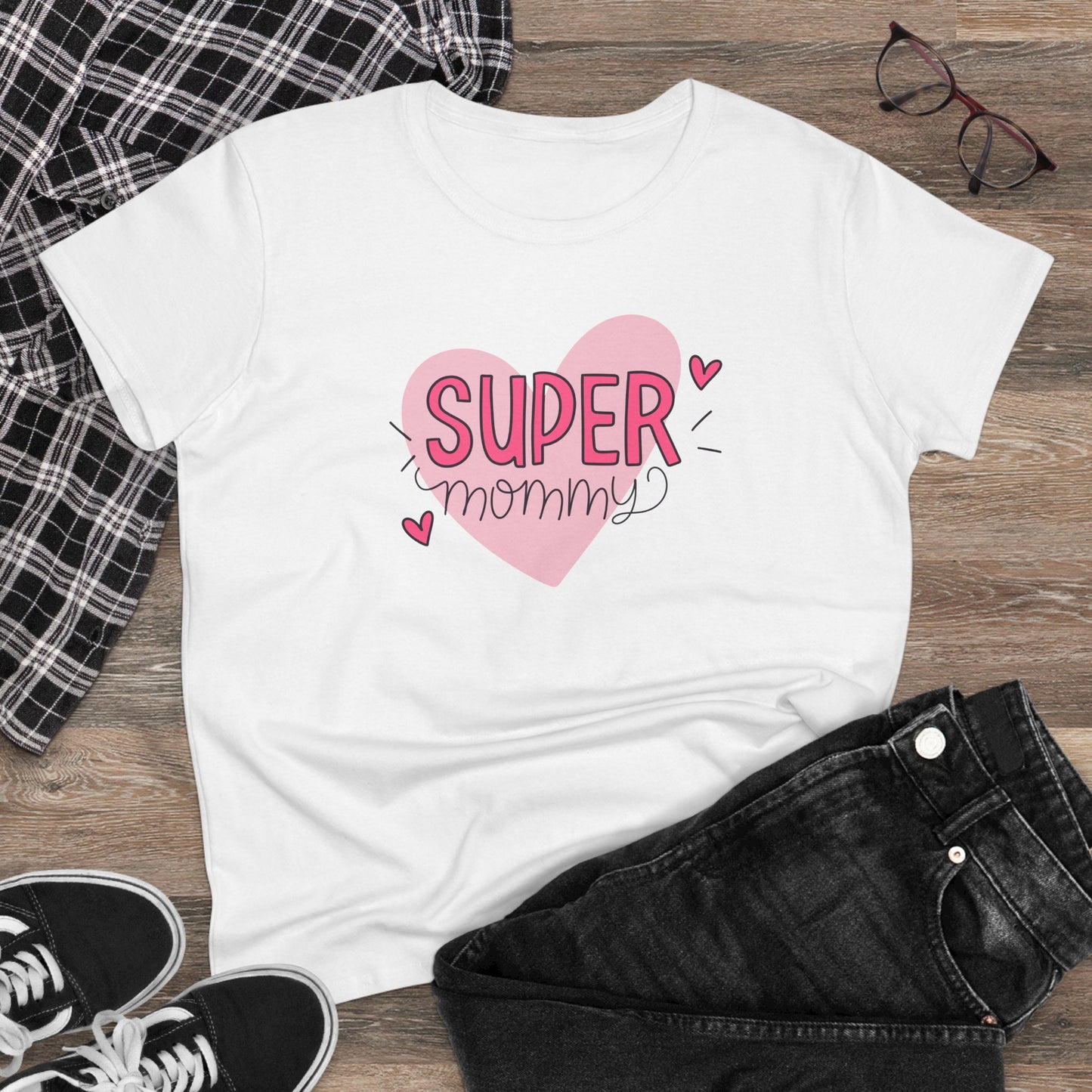 Super Mommy T-Shirt, Gift for Mom, Cute Summer Top, Mother's Day Gift, Family Gatherings, Casual Wear, Mom's Birthday, Supermom