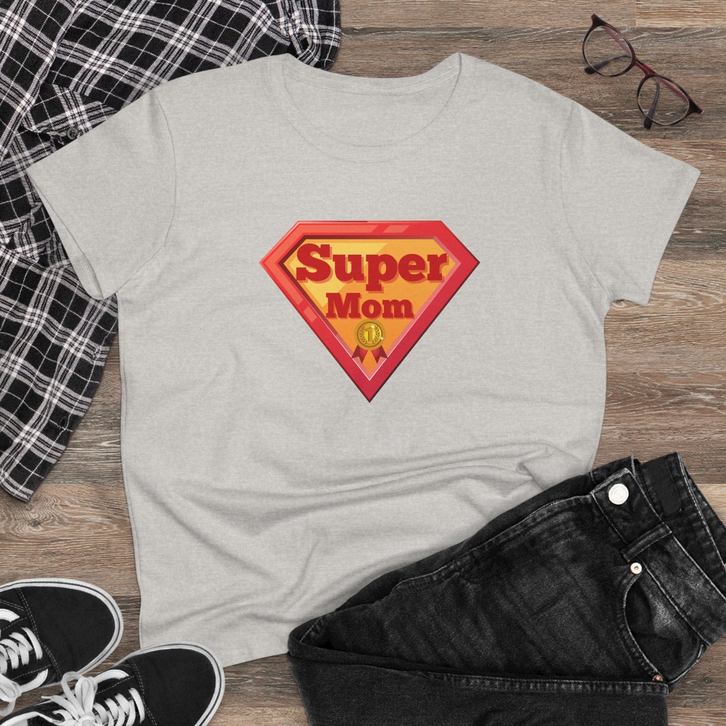 Supermom T-Shirt, Gift for Mom, Cute Summer Top, Mother's Day Gift, Family Gatherings, Casual Wear, Mom's Birthday, Supermom