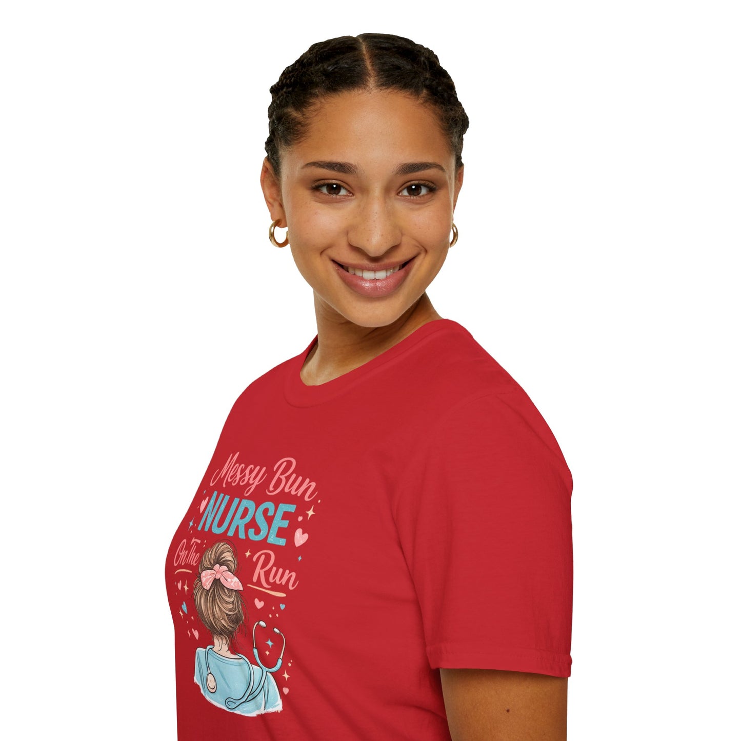 Messy Bun Nurse On The Run Shirt – Cute Nurse T-Shirt for Women – Funny RN CNA Nursing Student Tee – Nurse Gift for Her, Medical Worker Apparel
