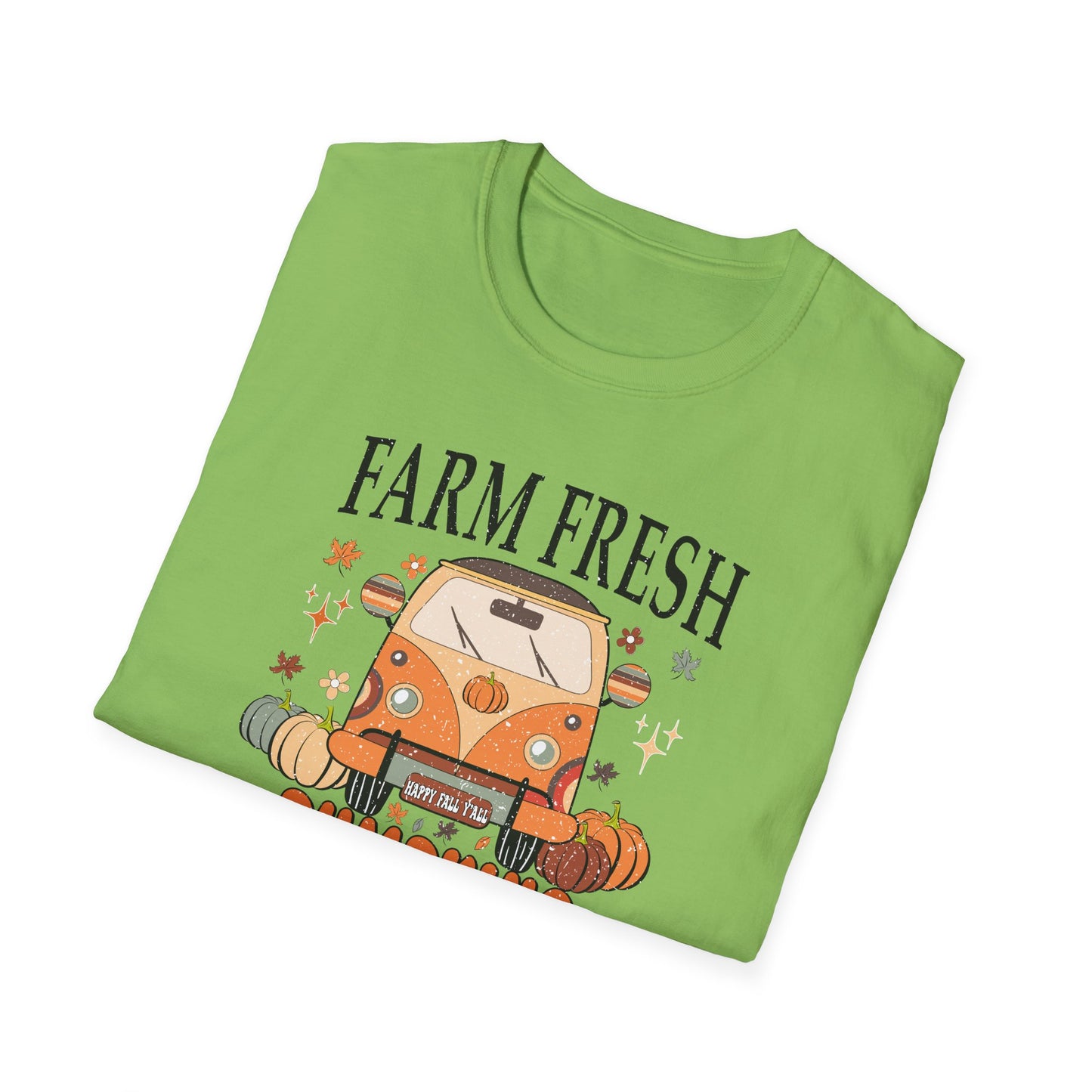 Farm Fresh Pumpkin Happy Fall Yall T-Shirt - Women's Autumn Tee, Thanksgiving Shirt, Pumpkin Thanksgiving Tee, Cozy Fall Tee for Her