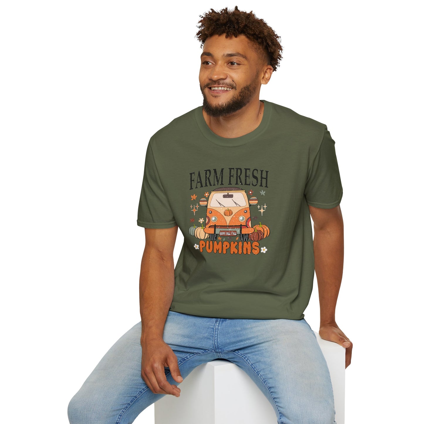 Farm Fresh Pumpkin Happy Fall Yall T-Shirt - Women's Autumn Tee, Thanksgiving Shirt, Pumpkin Thanksgiving Tee, Cozy Fall Tee for Her