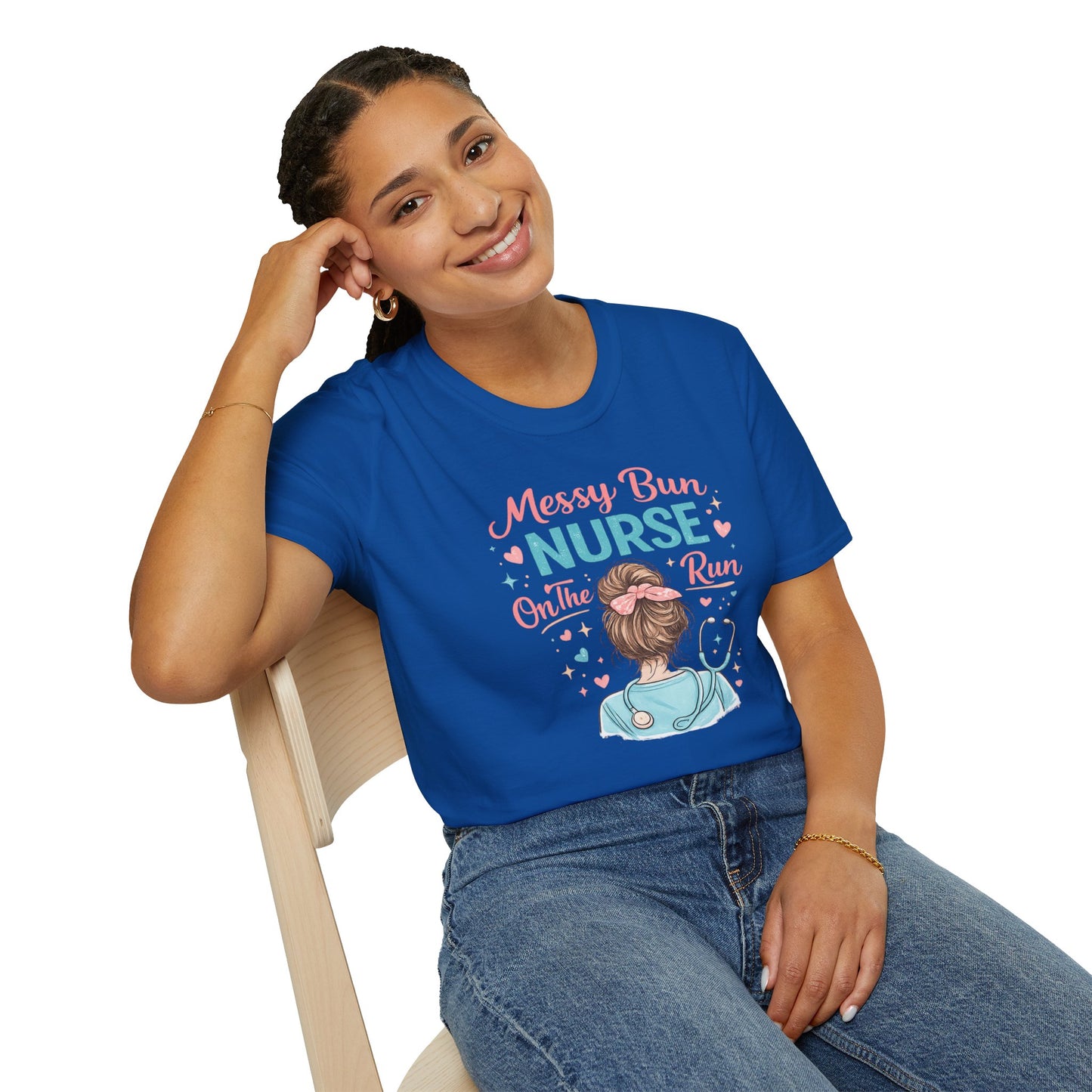 Messy Bun Nurse On The Run Shirt – Cute Nurse T-Shirt for Women – Funny RN CNA Nursing Student Tee – Nurse Gift for Her, Medical Worker Apparel